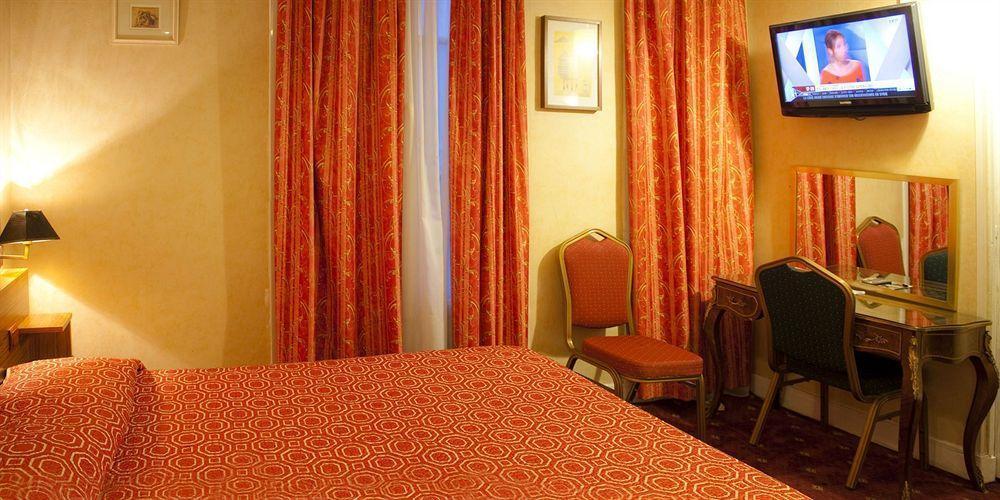 פריז Hotel Hippodrome מראה חיצוני תמונה